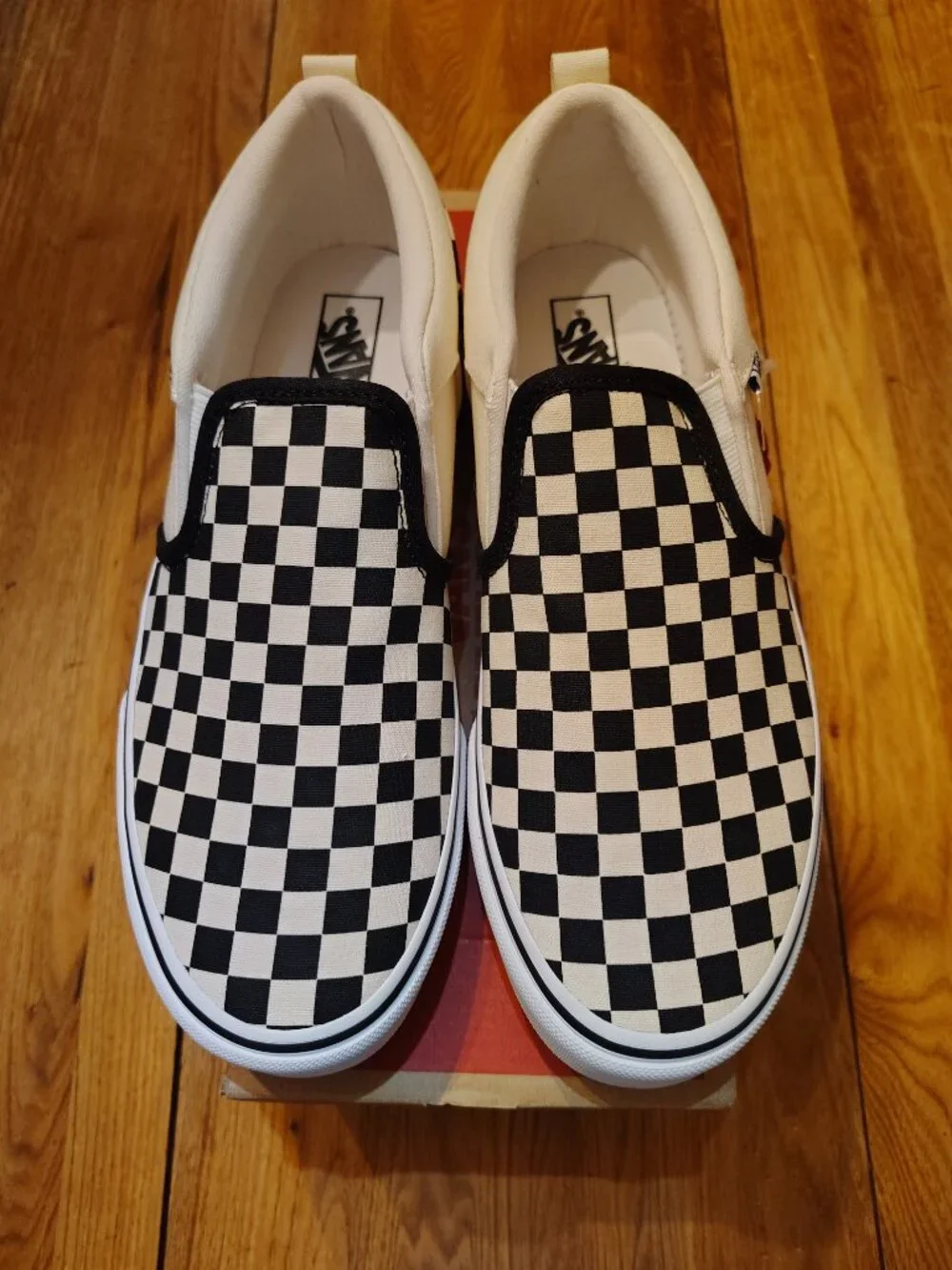 Vans Checkered Asher Slip-on Youth 7/Women's 8